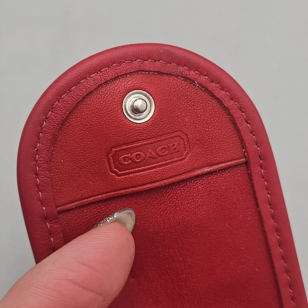 Vintage Coach manicure tool holder vintage Red - Picture 7 of 8